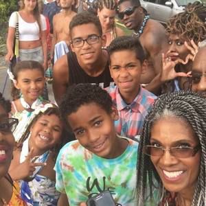 Meet your Posher, Gladys